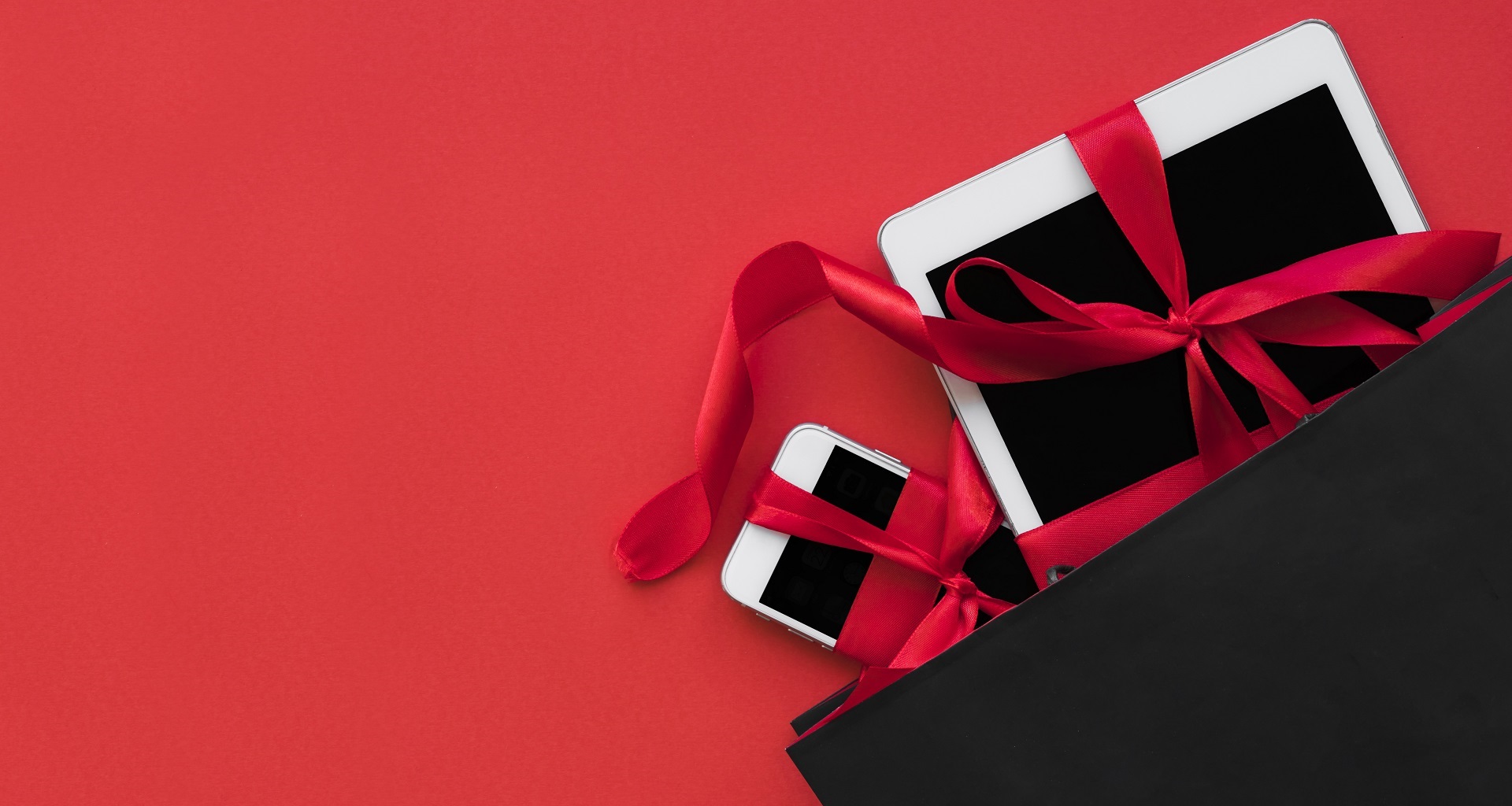 Festo valve manifolds
The new Festo valve manifolds offer even greater flexibility and precision. Use our Festo configurator to easily create your desired combination.
Try the configurator now!